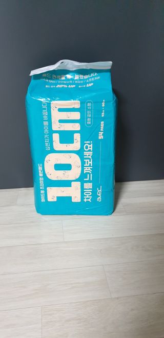 아베크 펫 와이드 프리미엄 중형 애견 강아지 배변 패드 54매 1팩 45g — 5점을 준 리뷰어가 2021년 7월 올린 사용 사진