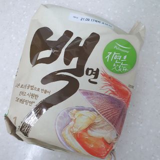 [풀무원] 자연은맛있다 정면, 백면, 홍면  세트 — 5점을 준 리뷰어가 2021년 4월 올린 사용 사진