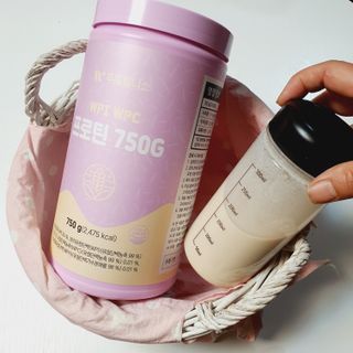 [푸름웰니스] 프로틴 다이어트 단백질 쉐이크 (750g) — 5점을 준 리뷰어가 2022년 5월 올린 사용 사진