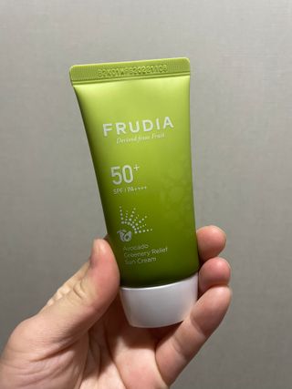 [후르디아] 민감피부를 위한 무기자차 논나노 아보카도 선크림 — 5점을 준 리뷰어가 2023년 4월 올린 사용 사진