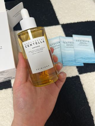 [스킨1004] 마다가스카르 센텔라 앰플 100ml — 5점을 준 리뷰어가 2024년 5월 올린 사용 사진