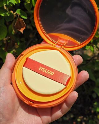 광동생활건강 MF[광동] 비타500✨주름개선·미백·SPF50+🌞퍼펙트쉴드 빅 선쿠션 본품 — 5점을 준 리뷰어가 2024년 5월 올린 사용 사진