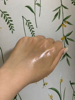 아미퓨어 아미노이펙트 세럼미스트 피부에 착 붙는 고보습 수분충전 간편 휴대 안개분사 속건조를 위한 꿀템 — 5점을 준 리뷰어가 2021년 7월 올린 사용 사진