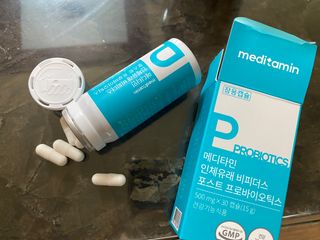 메디타민 인체유래 비피더스 포스트 프로바이오틱스 — 5점을 준 리뷰어가 2021년 10월 올린 사용 사진
