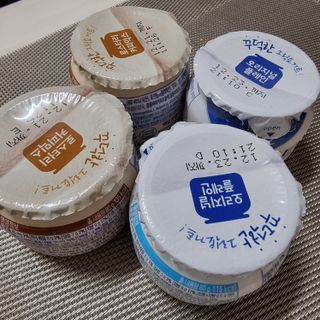 매일바이오 그릭요거트 오리지널 플레인 4개, 로스터리 커피믹스 4개 — 리뷰어가 2021년 12월 올린 사용 사진