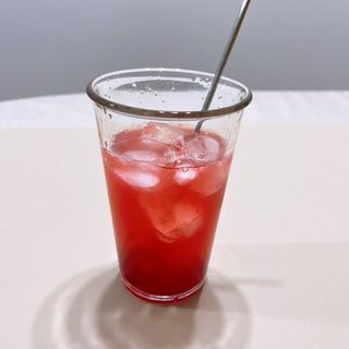 몽베스트 Montbest with Sparkling water Plain 20병 — 5점을 준 리뷰어가 2022년 7월 올린 사용 사진