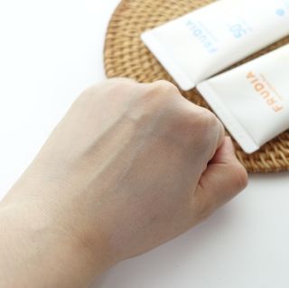 [후르디아] 혼합자차 선 에센스+톤업 선크림 2종 — 5점을 준 리뷰어가 2021년 7월 올린 사용 사진