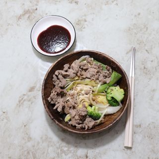 팔도비빔장 시그니처 380g 2개 — 5점을 준 리뷰어가 2022년 2월 올린 사용 사진
