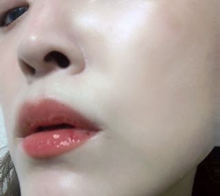 아이디플라코스메틱 페이스핏 투명 립 핏러 — 4점을 준 리뷰어가 2021년 6월 올린 사용 사진