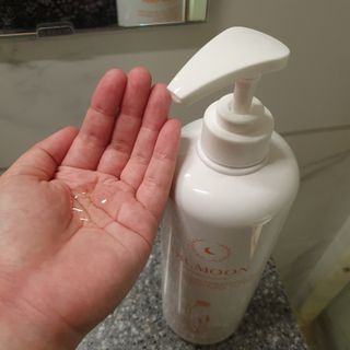프리[닥터문] 유산균 락토케어 질경초 여성청결제 1000ml (젤타입) — 5점을 준 리뷰어가 2022년 6월 올린 사용 사진