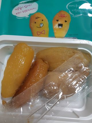 해뜨온 껍질없는 한입아이스 군고구마 120g x 4개 — 5점을 준 리뷰어가 2021년 9월 올린 사용 사진
