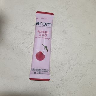 이롬 erom 타트체리 콜라겐 — 5점을 준 리뷰어가 2021년 4월 올린 사용 사진