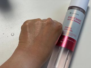 리더스코스메틱 리더스 퍼스트 샷 액티브 에센스 토닝 컨트롤 & 포어 컨트롤 — 5점을 준 리뷰어가 2021년 11월 올린 사용 사진