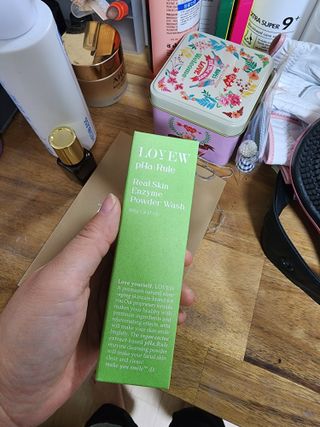 소담스퀘어 상암 [아멍코스메틱] 러뷰 리얼스킨 파룰 효소 파우더 워시 — 5점을 준 리뷰어가 2022년 11월 올린 사용 사진