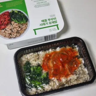 직탁 식단관리 3종 도시락(꼬막 듬뿍 곤드레비빔밥, 알리오올리오 불고기오믈렛, 매콤쭈꾸미 시래기유채밥) — 5점을 준 리뷰어가 2022년 6월 올린 사용 사진
