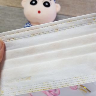 [숨그림] 덴탈마스크 짱구 우리아이 그리고 내가 쓰는 믿을수있는 케릭터 마스크 — 5점을 준 리뷰어가 2021년 9월 올린 사용 사진