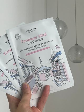 세뚜아(Cettua) 나우[세뚜아] 타임리스 바이탈 페이셜 마스크팩  Cettua Timeless  Vital Mask 4매 — 5점을 준 리뷰어가 2024년 2월 올린 사용 사진