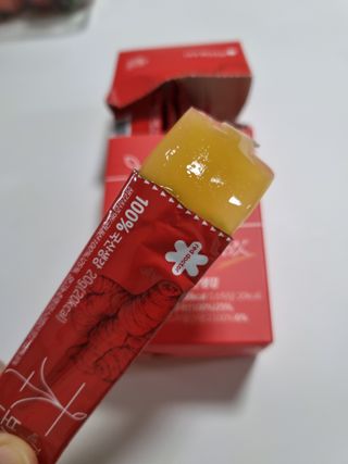 레드닥터 대추방울토마토 + 본생강 망고맛 스틱형 젤리 — 5점을 준 리뷰어가 2022년 12월 올린 사용 사진