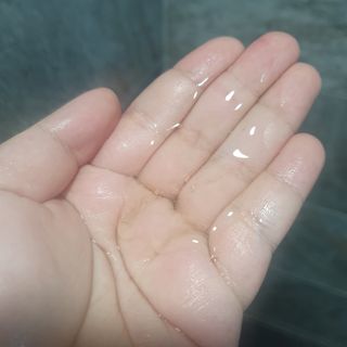 라로지크 X4 스케일링 퍼퓸 샴푸 1,000mℓ — 5점을 준 리뷰어가 2022년 2월 올린 사용 사진