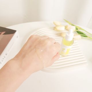랑벨 비타 에너지 잡티 앰플 50ml 고농축 비타민, 저자극, 수분 촉촉, 미백 앰플 — 5점을 준 리뷰어가 2022년 3월 올린 사용 사진