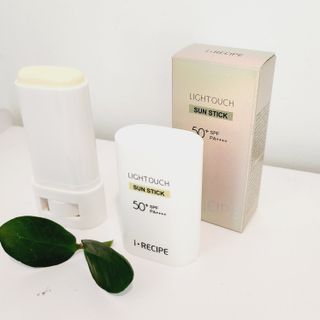 아이레시피 라이트터치 선스틱 15g (SPF50+, PA++++) — 5점을 준 리뷰어가 2023년 2월 올린 사용 사진