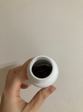 프리마인 홍삼의 강력한 에너지, 이제는 흡수율을 높인 최첨단 캡슐로 간편하게 초고속 충전하세요. — 5점을 준 리뷰어가 2022년 3월 올린 사용 사진