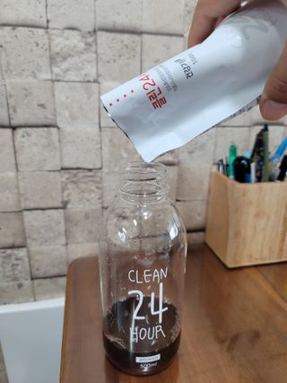 클린24시간 1BOX(5포) + 전용보틀(500ml) — 5점을 준 리뷰어가 2022년 11월 올린 사용 사진
