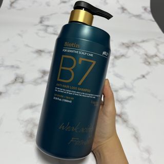 [포레스트스토리] 탈모증상완화 샴푸 1,000ml — 5점을 준 리뷰어가 2022년 8월 올린 사용 사진