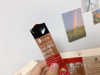 자연에온 가득담은 몽모랑시 타트체리 콜라겐 젤리스틱 — 3.5점을 준 리뷰어가 2021년 1월 올린 사용 사진
