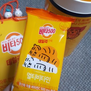 광동생활건강 프리 [광동] VB와 VC를 함유한 멀티 비타민 비타 500 데일리 스틱 180포 — 5점을 준 리뷰어가 2022년 7월 올린 사용 사진