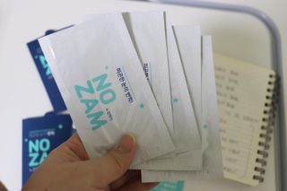 [풀리다 노잠패치] / 잠깨는 패치(졸음방지+눈가케어) 1팩(5회분) /공부할때, 운전할때, 골프, 눈 피로할때 — 4.5점을 준 리뷰어가 2023년 1월 올린 사용 사진