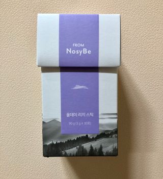 프롬노시베_이너뷰티 올데이 리지 스틱 — 4.5점을 준 리뷰어가 2021년 8월 올린 사용 사진