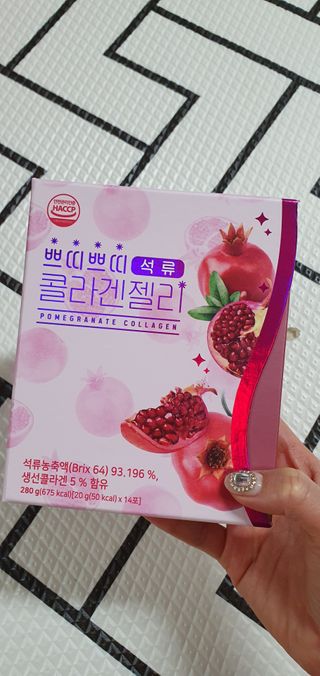 헬스업_쁘띠쁘띠석류콜라겐젤리_20g x 14포 — 5점을 준 리뷰어가 2021년 2월 올린 사용 사진