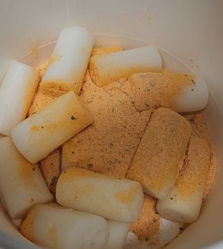 프리 [요리궁리] 타입 B (매콤,치즈,매콤까르보) 꽃떡볶이 6개입 세트 — 5점을 준 리뷰어가 2024년 12월 올린 사용 사진