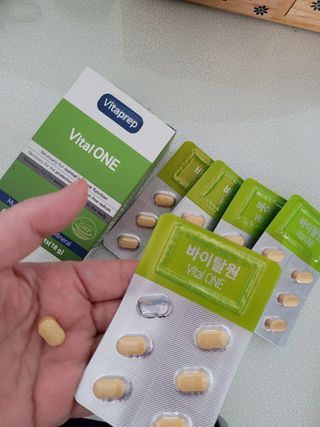 뉴트리션팩토리 비타프렙 바이탈원 종합비타민 멀티비타민 600mg — 4.5점을 준 리뷰어가 2021년 9월 올린 사용 사진