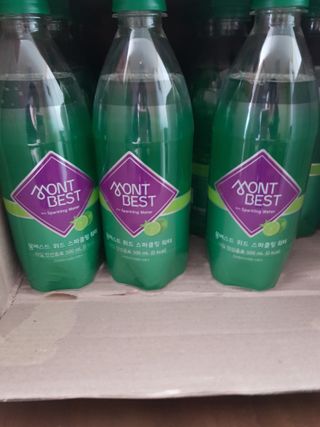 몽베스트 Montbest with Sparkling water Lime20병 — 5점을 준 리뷰어가 2021년 10월 올린 사용 사진