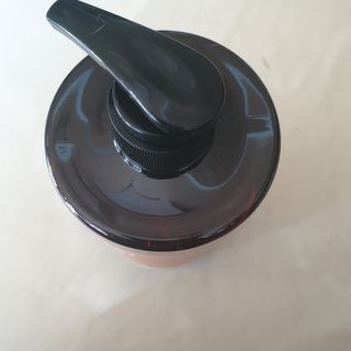 달리프 진저 베러 퍼퓸 탈모 완화 샴푸 1000ml 향 3종 — 5점을 준 리뷰어가 2021년 1월 올린 사용 사진