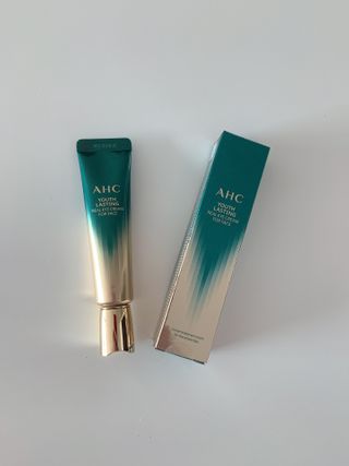 [NEW 탄력유턴 아이크림] AHC 유스 래스팅 리얼 아이크림 포 페이스 — 5점을 준 리뷰어가 2021년 3월 올린 사용 사진
