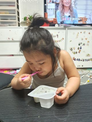 LIVE 매일바이오 토핑요거트 — 5점을 준 리뷰어가 2022년 4월 올린 사용 사진