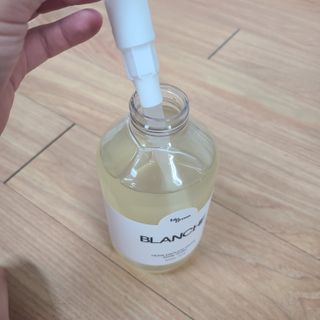 빅그린 니치 퍼퓸 바이옴바디워시 500ml(상탈, 블랙베리&베이, 블랑쉐 3종 중 택1) — 5점을 준 리뷰어가 2022년 8월 올린 사용 사진