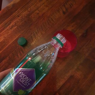 몽베스트 Montbest with Sparkling water Lime20병 — 5점을 준 리뷰어가 2021년 10월 올린 사용 사진