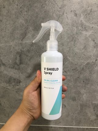 브이쉴드 살균 스프레이 300ml — 5점을 준 리뷰어가 2021년 7월 올린 사용 사진