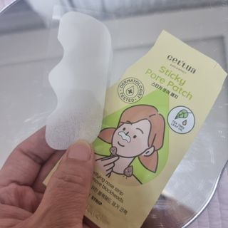 세뚜아(Cettua) 세뚜아 스티키 포어 패치 Cettua Sticky Pore Patch — 5점을 준 리뷰어가 2023년 8월 올린 사용 사진