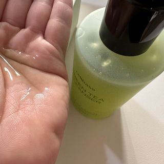 프리마인 메이크업과 들뜨는 각질까지 한방에 깐달걀로! 순하기까지한 셀베이스 그린티클렌저(200ml) — 4점을 준 리뷰어가 2023년 1월 올린 사용 사진