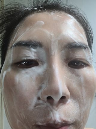 [갸스비] 지성 남성을 위한 포어케어 클렌징폼 — 5점을 준 리뷰어가 2021년 8월 올린 사용 사진