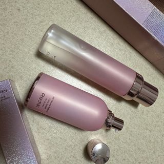 리엔케이 핑크 볼륨 래디언스 컬러크림 스페셜 에디션 3종 — 3.5점을 준 리뷰어가 2022년 10월 올린 사용 사진