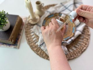 MF[스킨1004] 마다가스카르 센텔라 앰플 100ml — 4점을 준 리뷰어가 2024년 5월 올린 사용 사진