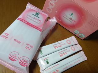 [모마네] 이너뷰티 히알루론산 비오틴 코큐텐 저분자피쉬콜라겐 - 3 g 30포 ★석류맛 — 5점을 준 리뷰어가 2021년 12월 올린 사용 사진