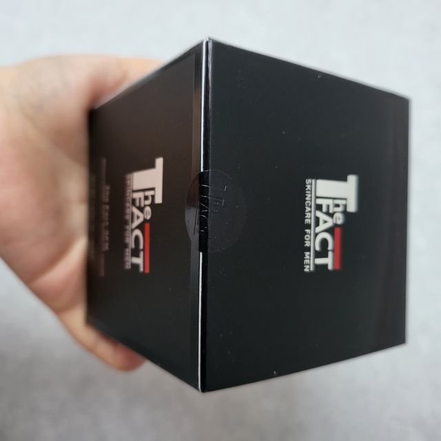 더팩트 에스에프엔 브라이트닝 안티 링클 크림 50ml 리뷰 사진