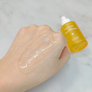 체르엠 스템앤셀 비타민 브라이트닝 에센스 30ml 1개 — 5점을 준 리뷰어가 2021년 9월 올린 사용 사진